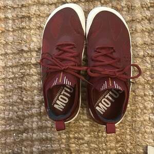 Vivobarefoot Motus Strength II Women's Barefoot Training Shoes EU 40 US 9 Maroon